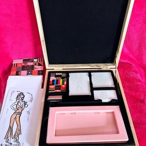 FAO Schwarz Designer Fashion Doll Tracing Activity Set